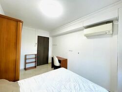 Blk 810 Jurong West Street 81 (Jurong West), HDB 5 Rooms #553756881